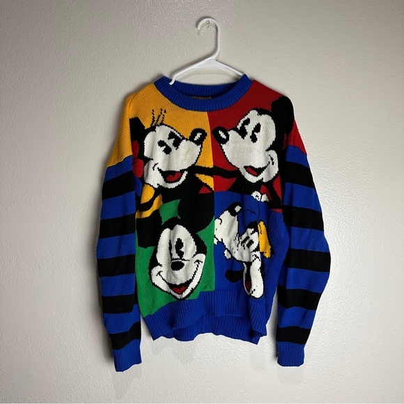 Sweaters - Disneyland Vintage Sweater Mickey Mouse Goofy
